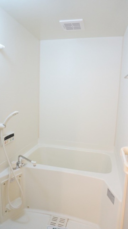 バス・シャワールーム　図面と現状に相違がある場合には現状を優先