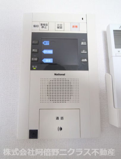 セキュリティ　内装は別部屋の参考写真です。