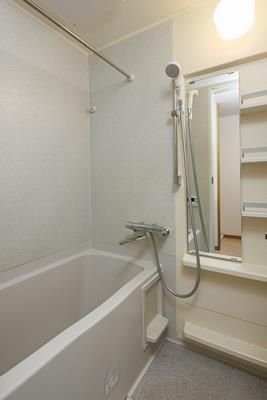 バス・シャワールーム　☆ゆっくりくつろげるお風呂☆