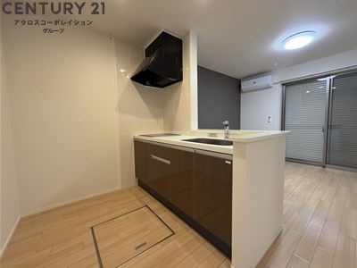 キッチン　コンパクトなキッチンで掃除もラクラク