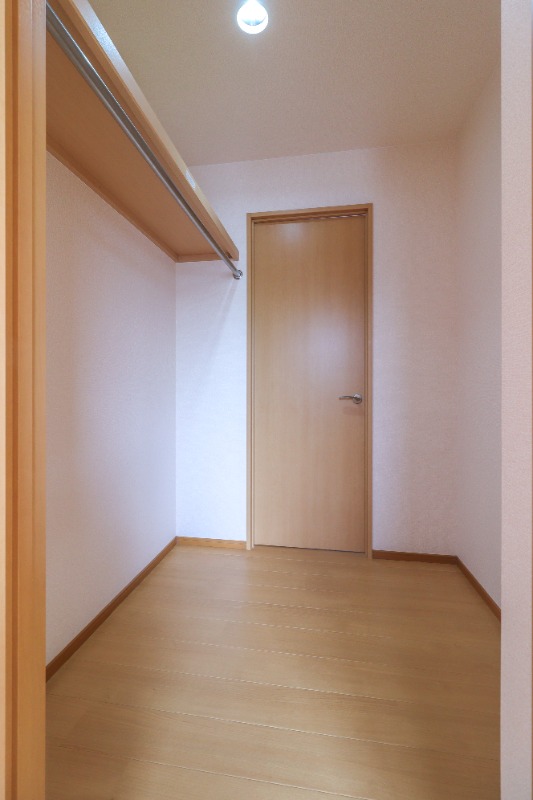 収納　図面と現状に相違がある場合には現状を優先