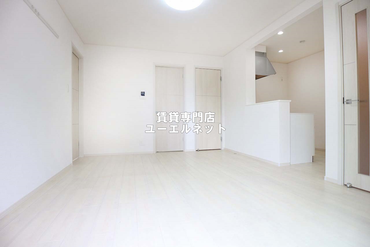 居室・リビング　ゆったりとくつろげる、落ち着きのある居室空間です