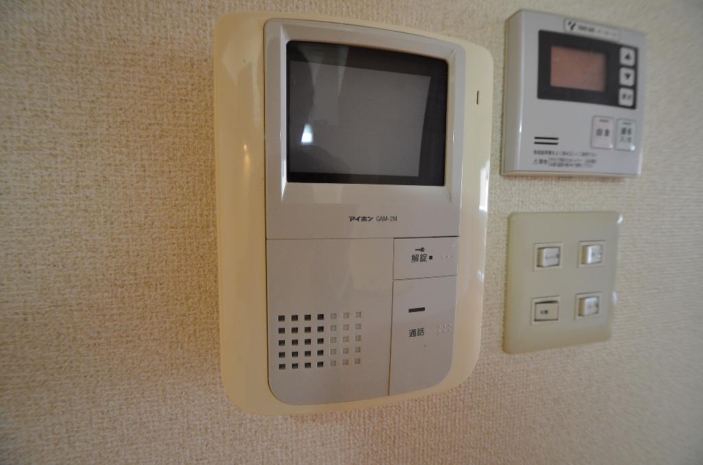 セキュリティ　カメラ付インターホン