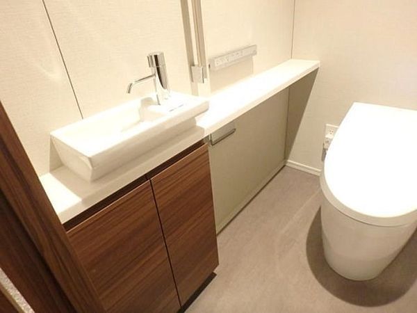 トイレ　参考写真です