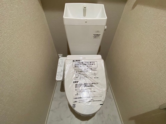 トイレ　※別部屋の写真です