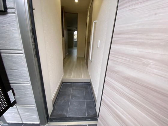 玄関　※別部屋の写真です