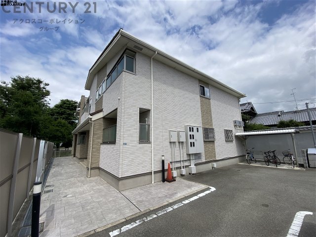建物外観　TVモニター付きインターホンで安心☆
