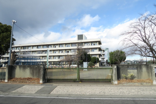 小学校　高崎市立中居小学校（小学校）まで1100m