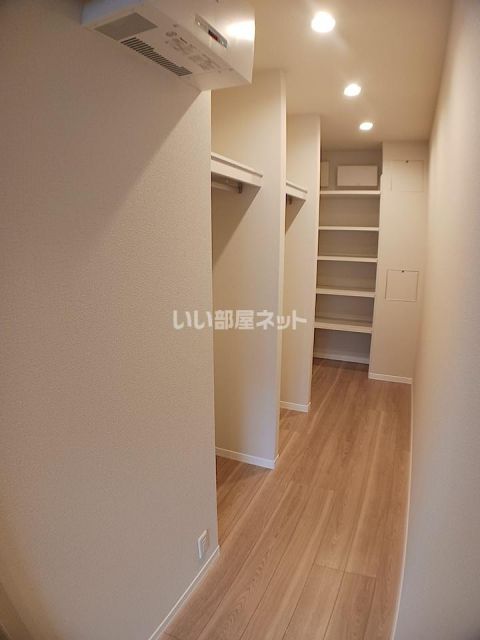 ヒュッゲ堂前の内装写真