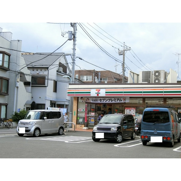コンビニ　セブンイレブン荻窪四面道東店（コンビニ）まで149m