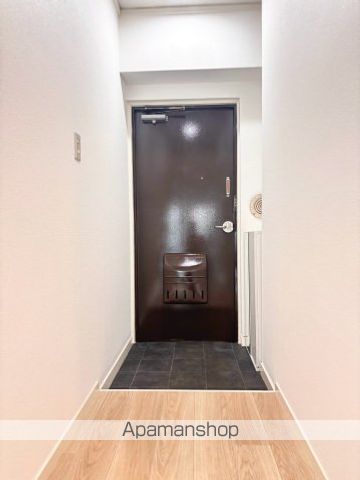 広島電鉄江波線 舟入町駅 徒歩6分 6階建 築46年の玄関写真