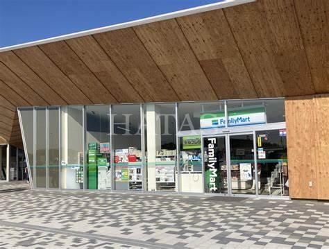 コンビニ　ファミリーマート　大府ＰＡ下り店（コンビニ）まで473m