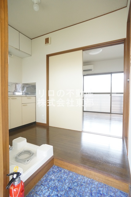 玄関　玄関から見たお部屋です♪