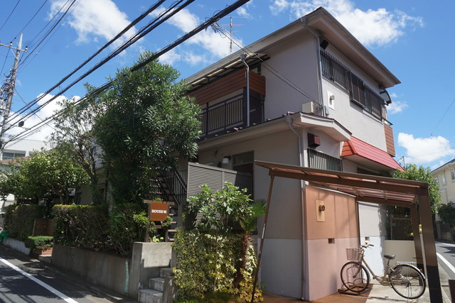 建物外観　小田急線千歳船橋駅から徒歩１０分の立地☆女性限定アパート☆