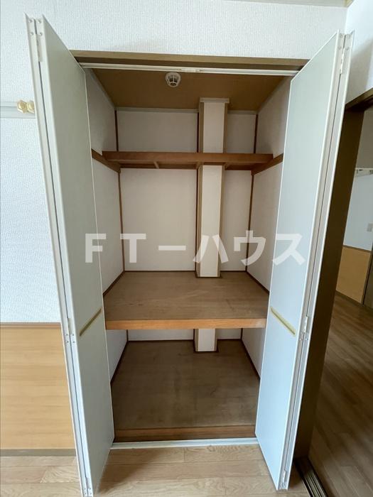 収納　物入れ