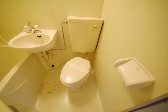 トイレ　洋式トイレです