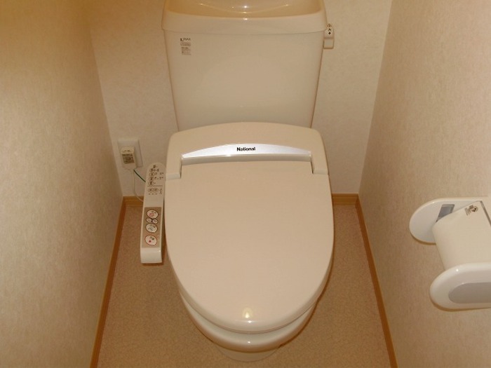 トイレ　図面と現状に相違がある場合には現状を優先