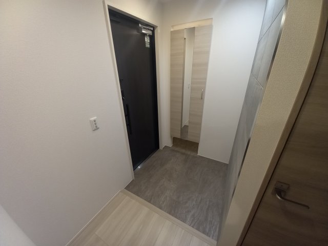 D-ROOM高槻市寿町の玄関写真