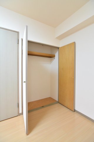 収納　洋室のクローゼットです。
