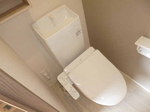 トイレ　ウォシュレット