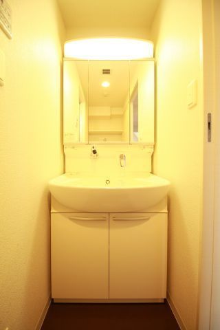洗面設備　（別タイプ参考写真）ザ・テラス千駄木　文京区千駄木5