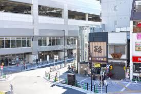 コンビニ　セブンイレブン（コンビニ）まで196m
