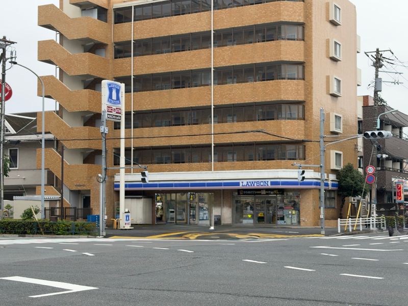 コンビニ　ローソン 江戸川球場前店（コンビニ）まで72m