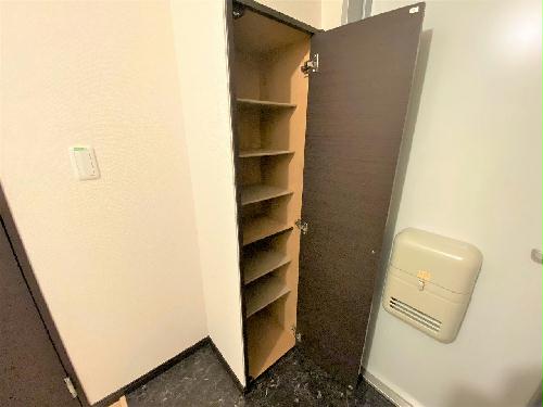 玄関　設備・使用は号室により異なる為、現況を優先致します。