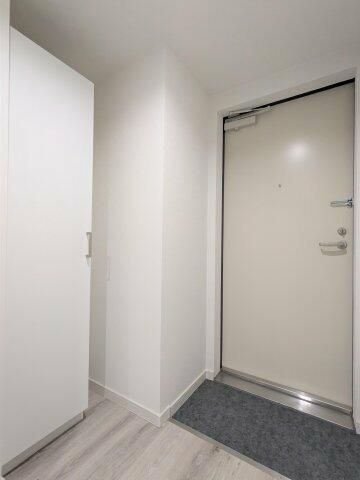 玄関　別部屋参照写真