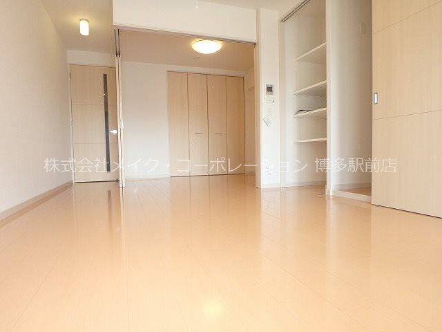 居室・リビング　※入居中の為別部屋写真使用現状優先