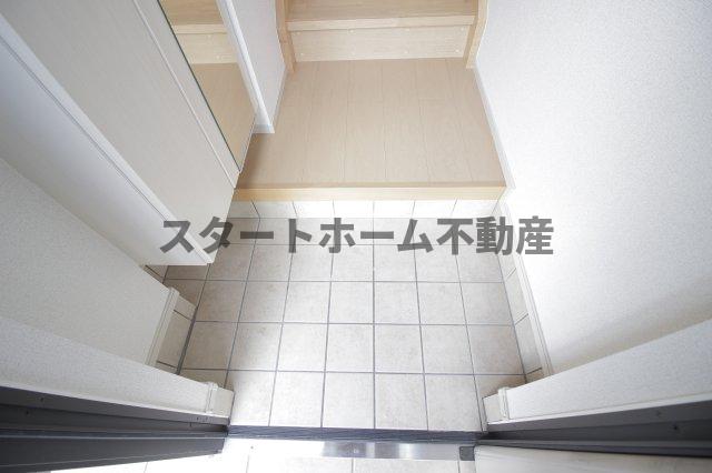 玄関　シンプルで使いやすい玄関です