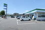 コンビニ　ファミリーマート　八王子長房町店（コンビニ）まで500m