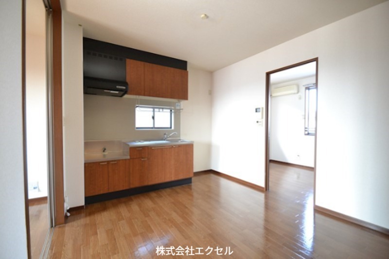 ＪＲ五日市線 秋川駅 徒歩20分 2階建 築25年のキッチン写真