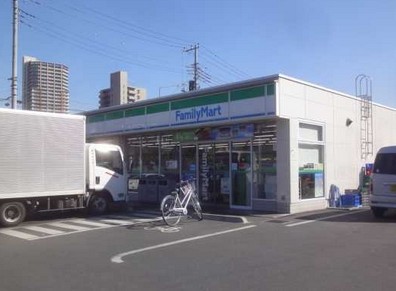 コンビニ　ファミリーマートさいたま沼影一丁目店（コンビニ）まで482m
