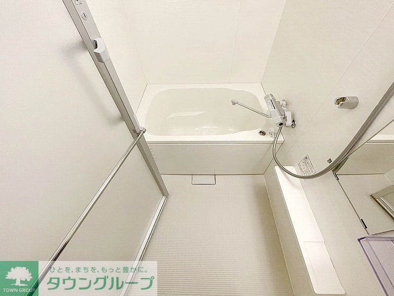バス・シャワールーム　お問合せは(株)タウンハウジング赤坂店へ【03-5563-…