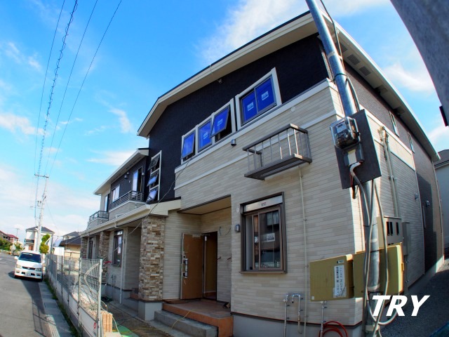 建物外観　１階角部屋の２ＬＤＫ！