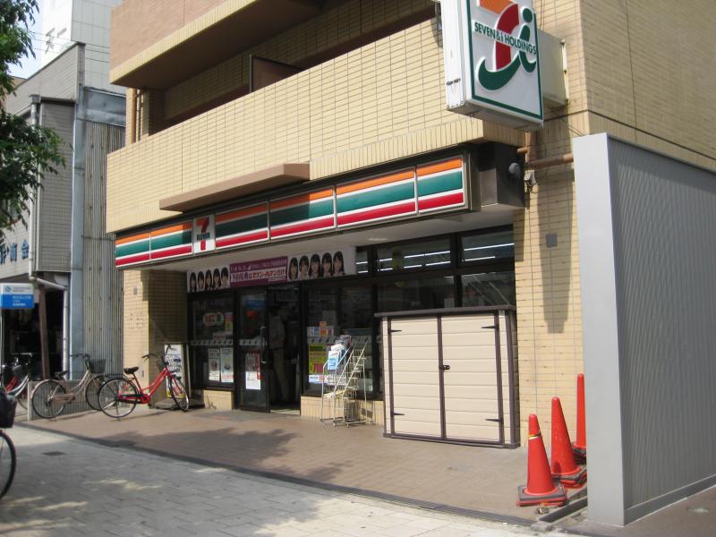 コンビニ　セブンイレブン大阪天満１丁目店（コンビニ）まで118m
