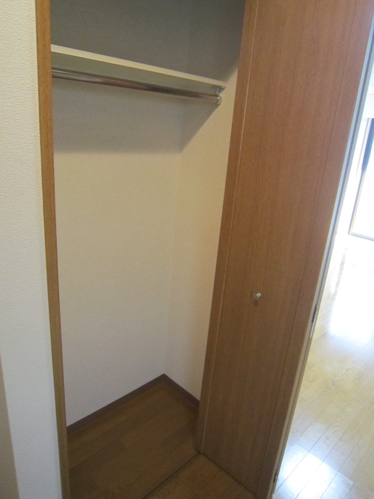 グリフィン新横浜・アリーナ前の内装写真