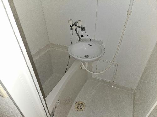 バス・シャワールーム　備品や設備仕様は号室等により異なります現地をご確認下さい。