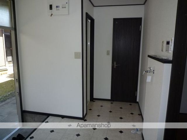 柏コーポの玄関写真