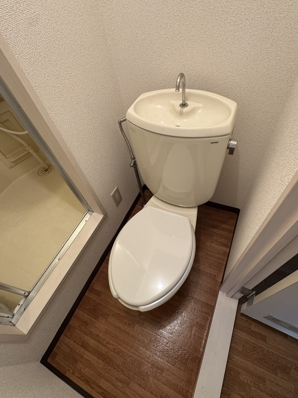 トイレ　※別部屋参考写真