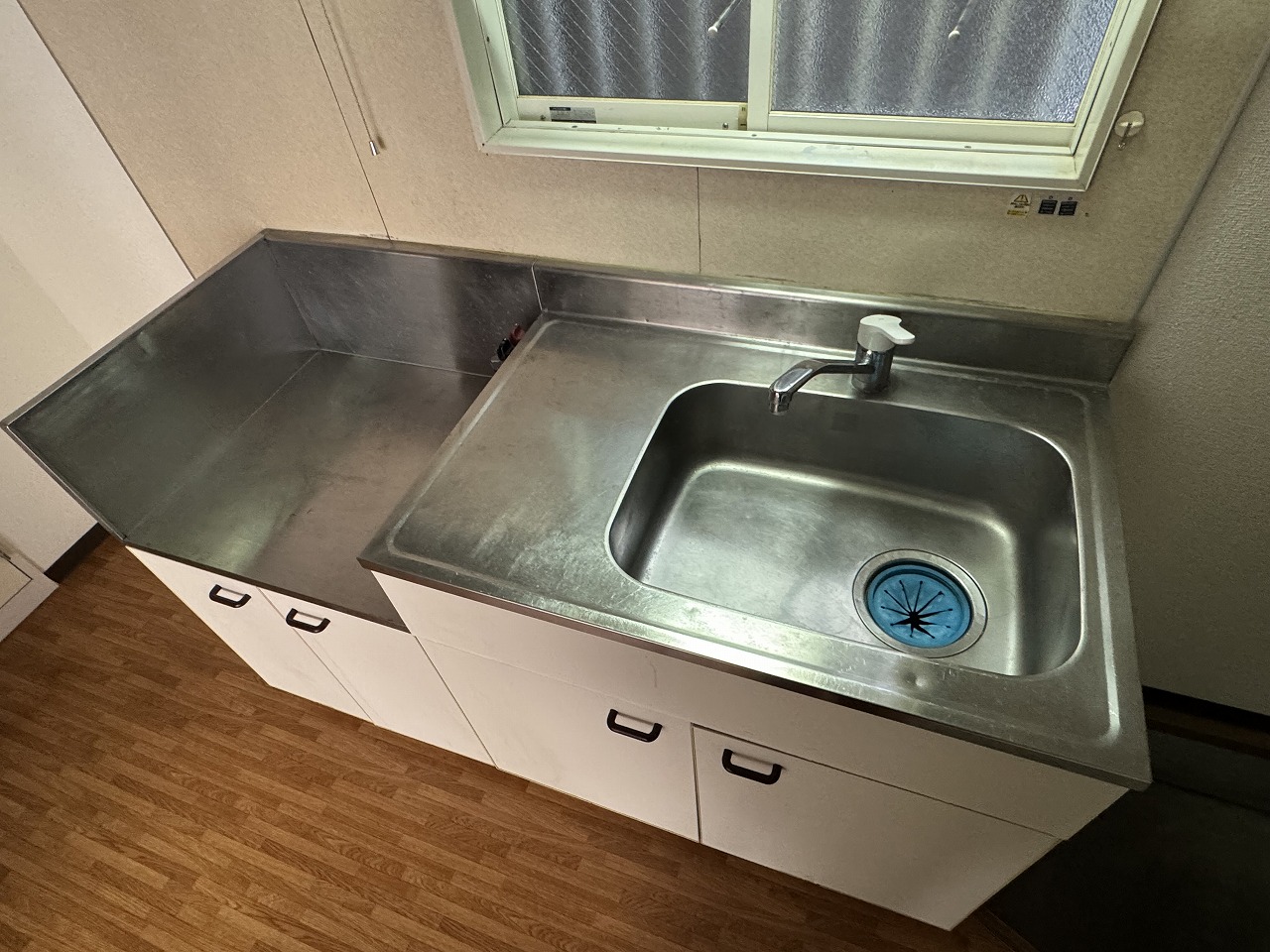 キッチン　※別部屋参考写真