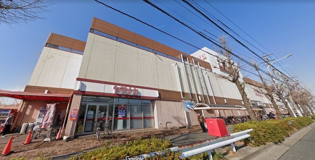 ドラックストア　ドラッグスギ新中島店（ドラッグストア）まで580m