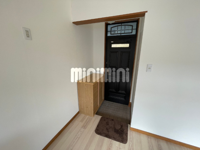 玄関　玄関施錠は二重ロック