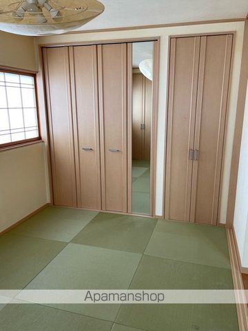 仙石線 蛇田駅 徒歩2分 2階建 築18年の居間写真
