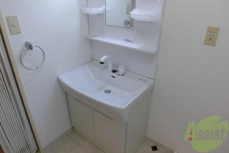 洗面設備　シャンプードレッサーです朝の身支度も快適です～