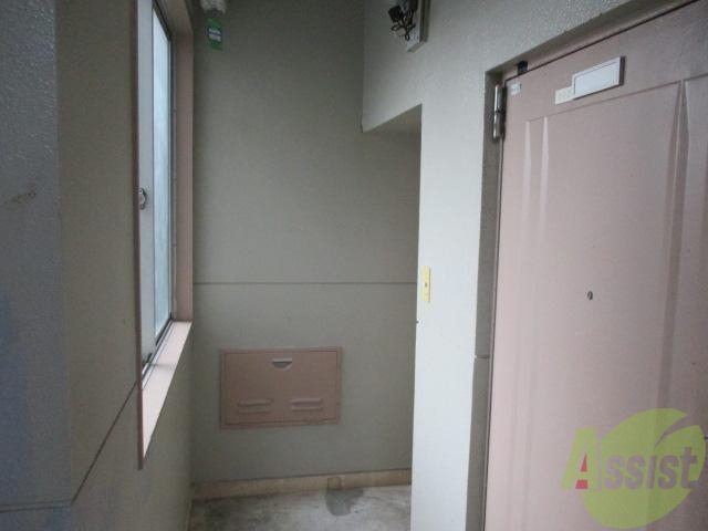 ロビー　管理の行き届いてるマンションです。