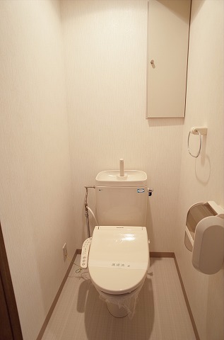 ラポール泉中央のトイレ写真