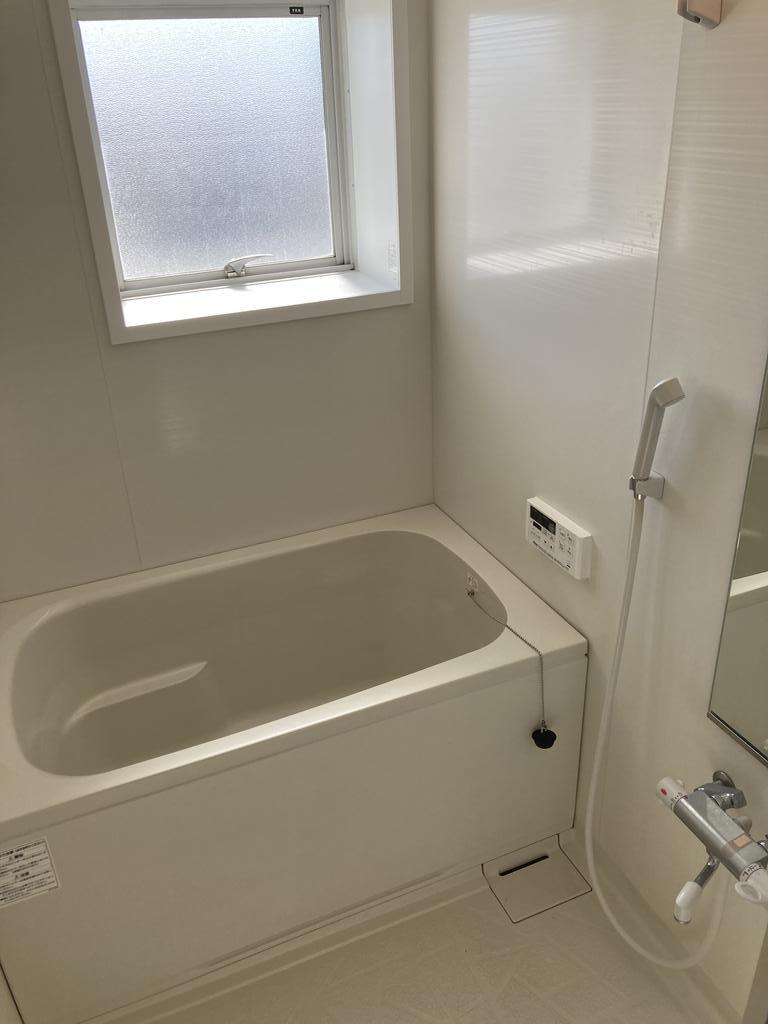 バス・シャワールーム　追焚・浴室乾燥機付