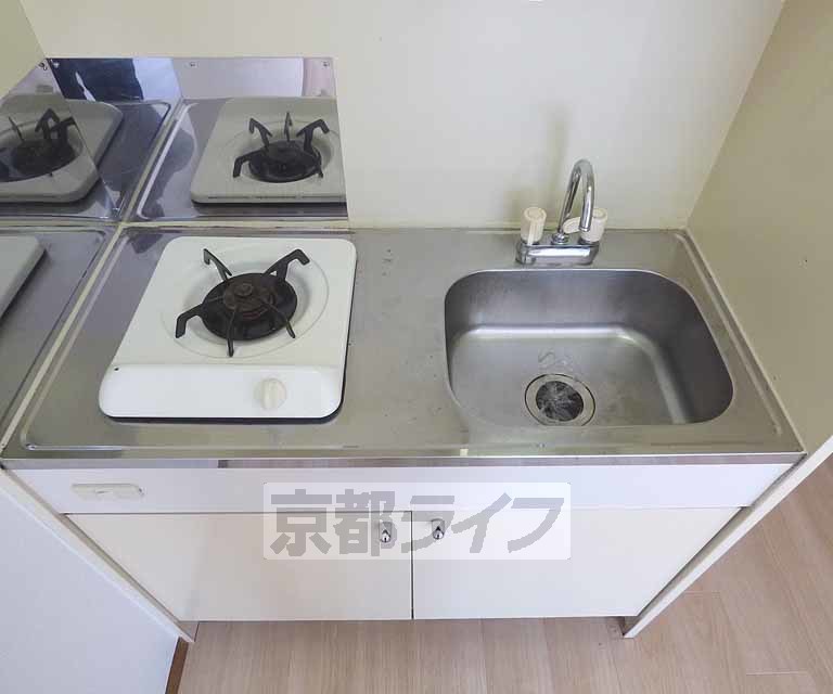 キッチン　キッチンです。